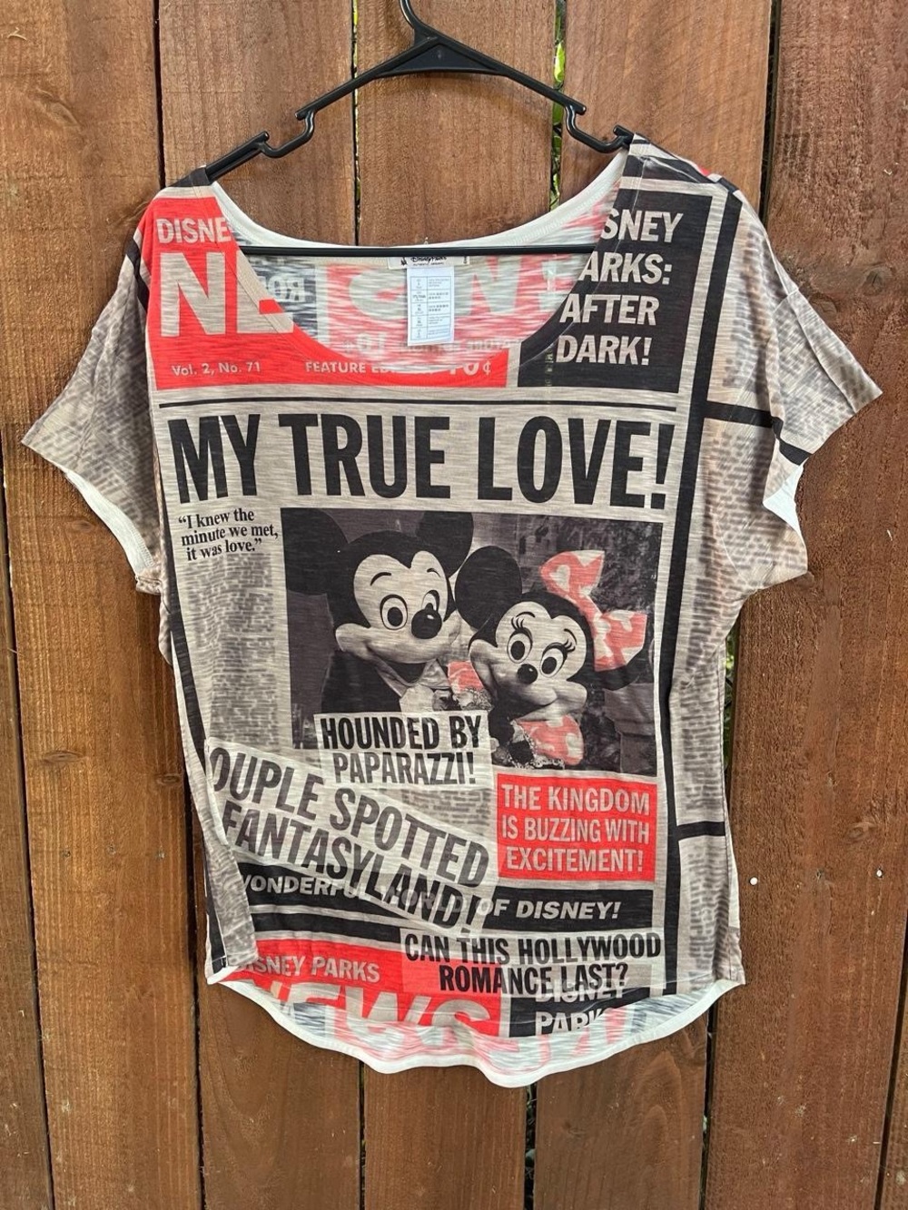 Disney Parks Mickey Minnie Mouse Vintage Style Newspaper Print T-Shirt Tee Sz L